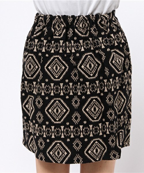 archives（アルシーヴ）の「ジャガードタイトスカート（スカート・レディース・オフホワイト/ブラック/ワイン・MEDIUM）」の8枚目の写真