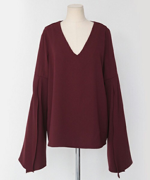 DHOLIC（ディーホリック）の「Vネックスリーブスリットブラウス（シャツ/ブラウス・レディース・ライトパープル/ホワイトアイボリー/ブラック/ワイン/ベージュ・FREE）」の5枚目の写真