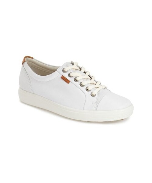 ECCO(エコー)の「ECCO 'Soft 7' Cap Toe Sneaker (Women)(スニーカー・レディース・Black/Red/Blue/White・Regular 10-10.5US / 41EU/Regular 11-11.5US / 42EU/Regular 12-12.5US / 43EU/Regular 4-4.5US / 35EU/Regular 5-5.5US / 36EU/Regular 6-6.5US / 37EU/Regular 7-7.5US / 38EU/Regular 8-8.5US / 39EU/Regular 9-9.5US / 40EU)」の2枚目の写真