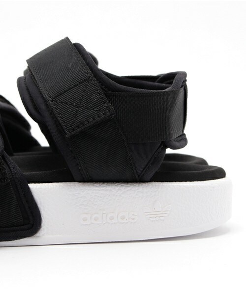 adidas（アディダス）の「ウィメンズ アディダス アディレッタ スポーツサンダル adidas ADILETTE SANDAL W S75382（サンダル・レディース・ブラック・22.5cm/23.5cm）」の9枚目の写真