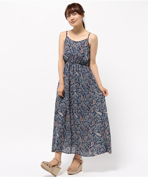 archives（アルシーヴ）の「【店舗限定商品】ペイズリー柄ロングキャミワンピース（ワンピース・レディース・ブラック/ネイビー・MEDIUM）」の2枚目の写真