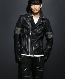 VANQUISH（ヴァンキッシュ）の「The THIRDコラボ ハンドスタッズ