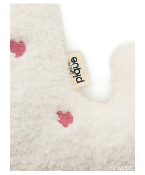 gelato pique（ジェラートピケ）の「ハート刺繍うさぎぬいぐるみ