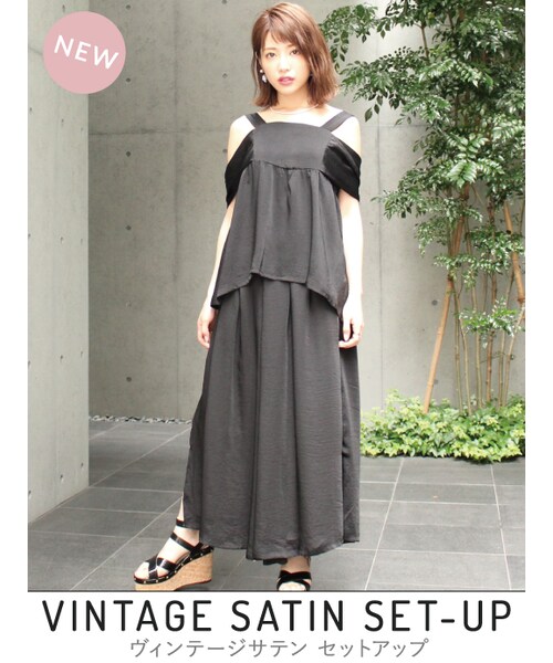 MICOAMERI(ミコアメリ)の「ヴィンテージサテンセットアップ(トップス+ボトムセット・レディース・other/O/WHT/BLK/BLU・/F)」の3枚目の写真