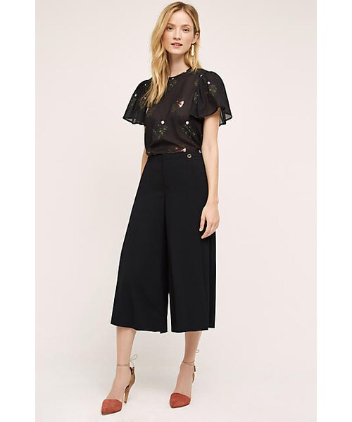 Anthropologie(アンソロポロジー)の「Anthropologie The Essential Culotte(その他パンツ・レディース・Black/Pink・2/4/6/8/10/12/14/16/0/00/0 Petite/2 Petite/4 Petite/6 Petite/8 Petite/10 Petite/12 Petite/00 Petite)」の1枚目の写真