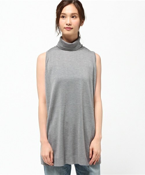 actuel（アクチュエル）の「moistタートルノースリーブニット（ニット/セーター・レディース・ブラック/グレー/バーガンディー・FREE）」の4枚目の写真