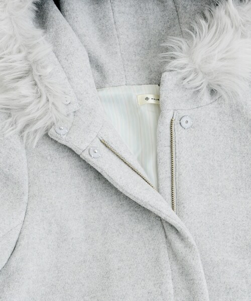 MAJESTIC LEGON（マジェスティックレゴン）の「【予約商品★ポイント5倍中!!】ファー付フードコート（ジャケット/アウター・レディース・アイボリー/ピンク/ブルー/グレー・S(7号)/M(9号)）」の17枚目の写真