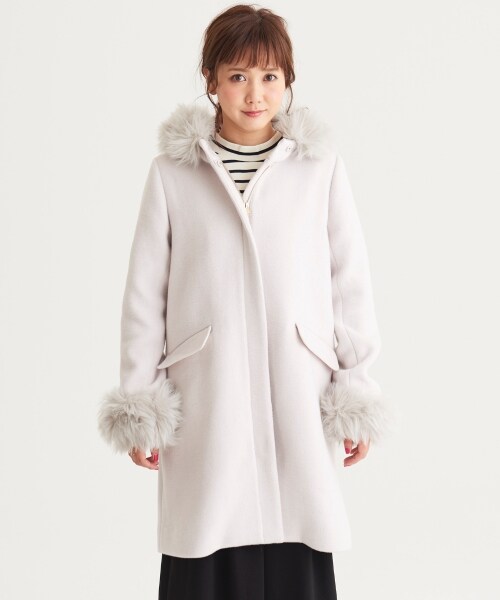 MAJESTIC LEGON（マジェスティックレゴン）の「【予約商品★ポイント5倍中!!】ファー付フードコート（ジャケット/アウター・レディース・アイボリー/ピンク/ブルー/グレー・S(7号)/M(9号)）」の5枚目の写真