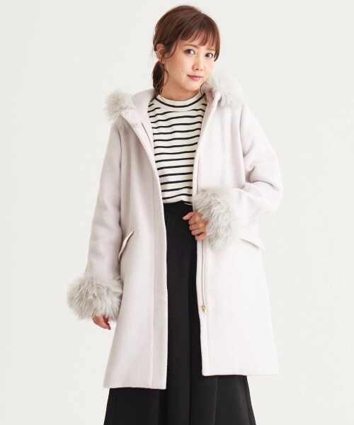 MAJESTIC LEGON（マジェスティックレゴン）の「【予約商品★ポイント5倍中!!】ファー付フードコート（ジャケット/アウター・レディース・アイボリー/ピンク/ブルー/グレー・S(7号)/M(9号)）」の6枚目の写真