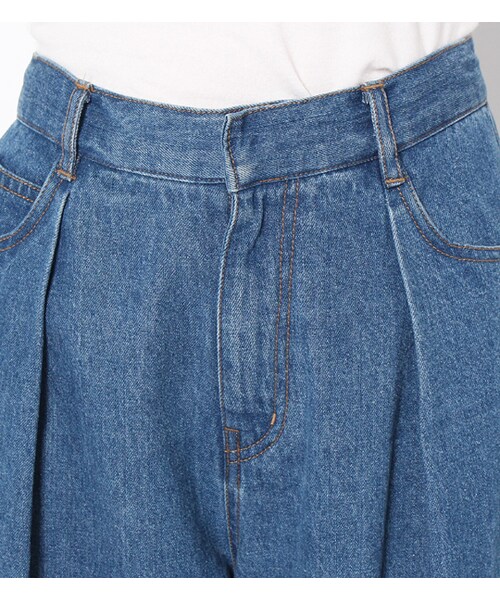 PAGEBOY（ページボーイ）の「【PAGEBOY】【non-no10月号】深めタックワイドデニム（パンツ・レディース・ブルー/インディゴ・S/M）」の6枚目の写真