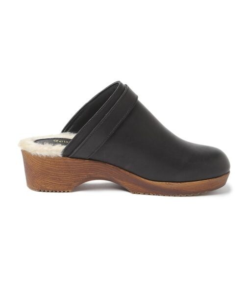 studio CLIP（スタディオクリップ）の「フェイクレザーファー付きサボ（シューズ・ブラック/キャメル・M/L）」の9枚目の写真