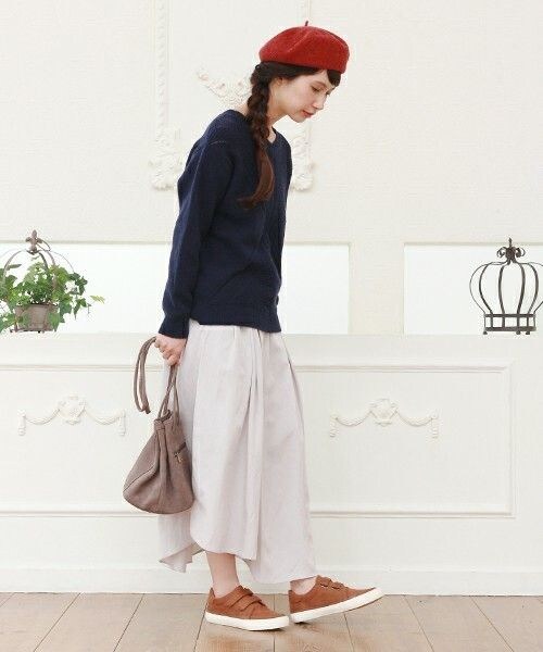 studio CLIP（スタディオクリップ）の「厚地プレート付きベレー帽（帽子・ライトグレー/ブラック/レッド/ベージュ/ネイビー・F）」の7枚目の写真