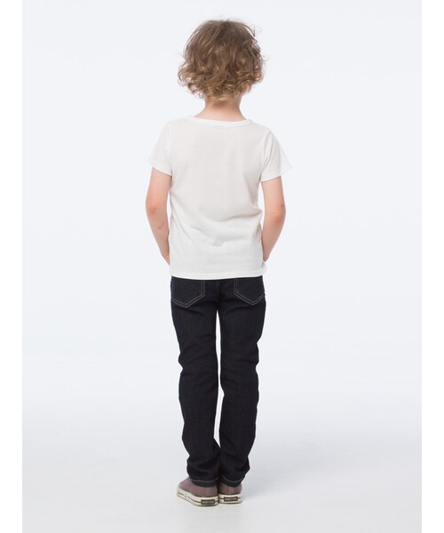 koe(コエ)の「ストレートシルエットデニムパンツ(パンツ・キッズ・インディゴ・95/100/110/120/130)」の3枚目の写真