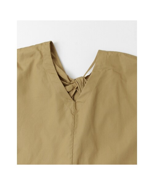 URBAN RESEARCH DOORS（アーバンリサーチドアーズ）の「【予約】バックツイストブラウス（トップス・レディース・NAVY/Y/KHAKI/WHITE・one）」の19枚目の写真