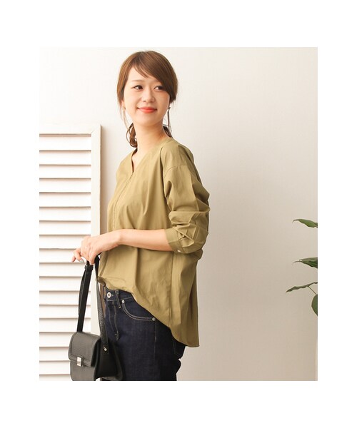 URBAN RESEARCH DOORS（アーバンリサーチドアーズ）の「【予約】バックツイストブラウス（トップス・レディース・NAVY/Y/KHAKI/WHITE・one）」の9枚目の写真