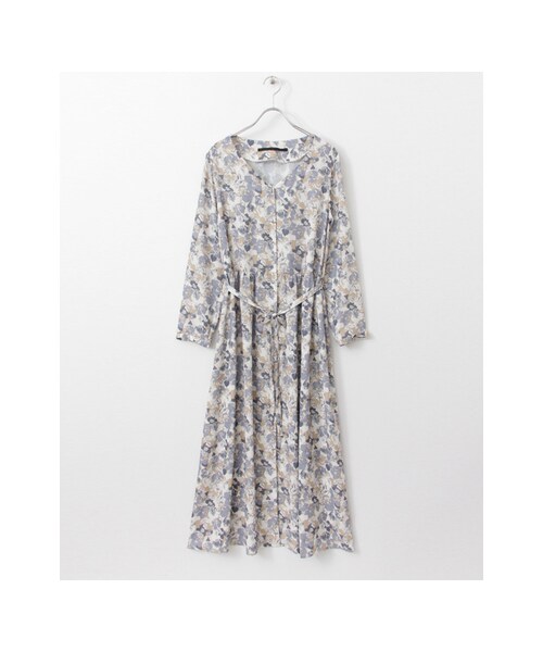 KBF（ケイビーエフ）の「KBF+ レトロフラワーマキシワンピース（ワンピース/ドレス・レディース・BLACK/NAVY/CAMEL・one）」の3枚目の写真