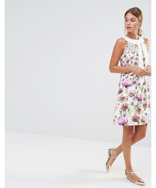 Ted Baker（テッドベーカー）の「Ted Baker Lucilee Neck Tie Tunic