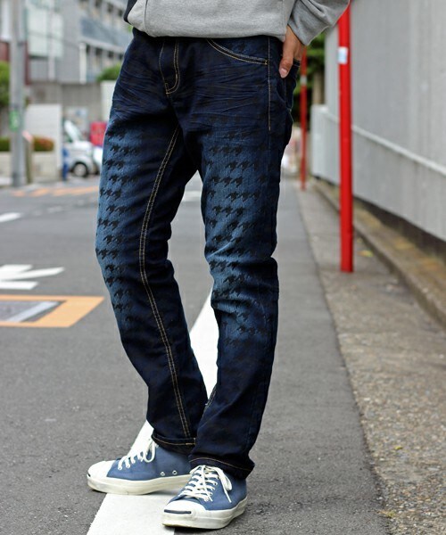 RATTLE TRAP（ラトルトラップ）の「<PARFAIT>スリムフィットストレートデニムパンツ（デニムパンツ・メンズ・ブラック/ブルー・S/M/L/LL）」の4枚目の写真