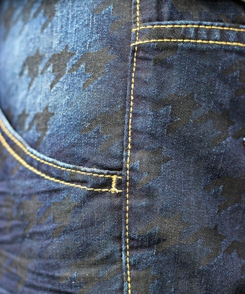 RATTLE TRAP（ラトルトラップ）の「<PARFAIT>スリムフィットストレートデニムパンツ（デニムパンツ・メンズ・ブラック/ブルー・S/M/L/LL）」の11枚目の写真