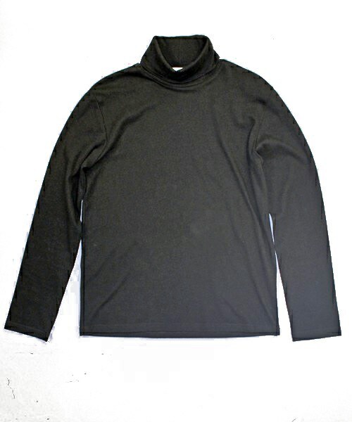 UNION STATION(ユニオンステーション)の「メンズノンノ【MEN'S NON-NO】11月号 P125野村周平さん着用商品 カットタートルネックプルオーバー(Tシャツ/カットソー・メンズ・ホワイト/ブラック・S/M/L/LL/SS)」の2枚目の写真