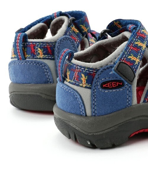 KEEN（キーン）の「キッズ キーン ニューポート アウトドアサンダル KEEN NEWPORT H2 C（サンダル・キッズ・ブラック/ブルー/ライトブルー/ライトピンク・15cm/16cm/17cm）」の10枚目の写真