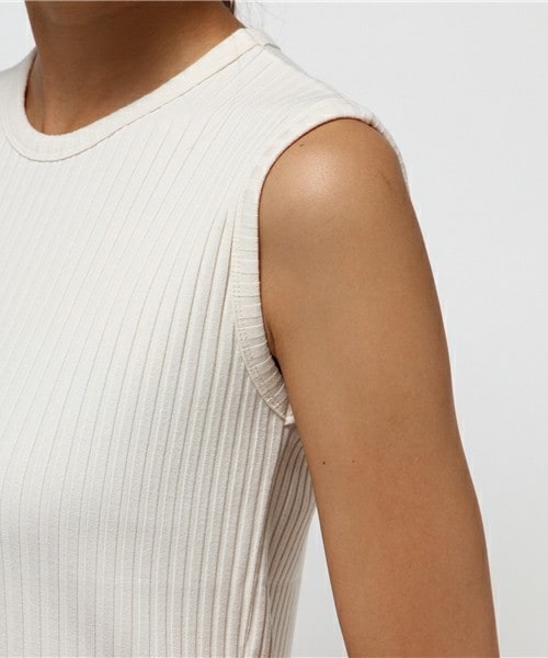 actuel(アクチュエル)の「テレコノースリーブトップス(Tシャツ/カットソー・レディース・オフホワイト/ブラック/カーキ/レンガ・FREE)」の9枚目の写真