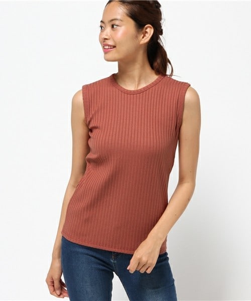 actuel(アクチュエル)の「テレコノースリーブトップス(Tシャツ/カットソー・レディース・オフホワイト/ブラック/カーキ/レンガ・FREE)」の4枚目の写真