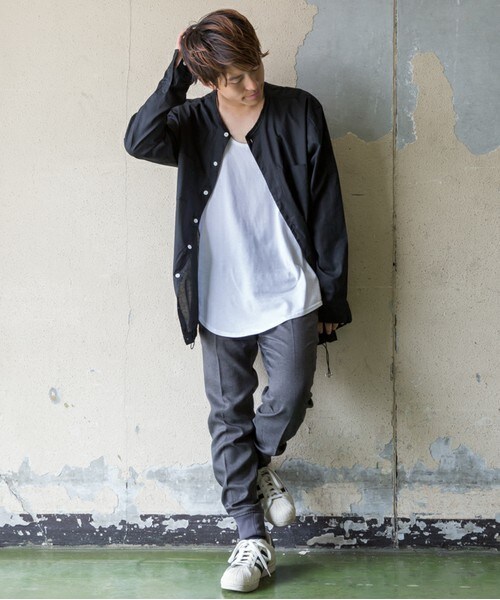 CASPER JOHN AIVER（キャスパージョンアイバー）の「CASPER JOHN AIVER  ノーカラーシャツブルゾン（シャツ/ブラウス・メンズ・ブラック/カーキ・FREE）」の5枚目の写真