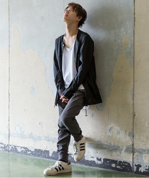 CASPER JOHN AIVER（キャスパージョンアイバー）の「CASPER JOHN AIVER  ノーカラーシャツブルゾン（シャツ/ブラウス・メンズ・ブラック/カーキ・FREE）」の9枚目の写真