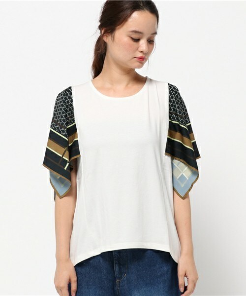 INTERPLANET（インタープラネット）の「スカーフスリーブP/O（Tシャツ/カットソー・レディース・オフホワイト/カーキ/ネイビー・FREE）」の4枚目の写真