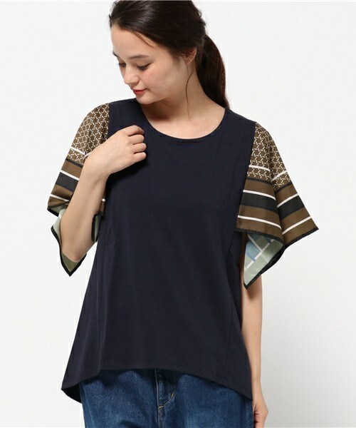 INTERPLANET（インタープラネット）の「スカーフスリーブP/O（Tシャツ/カットソー・レディース・オフホワイト/カーキ/ネイビー・FREE）」の3枚目の写真