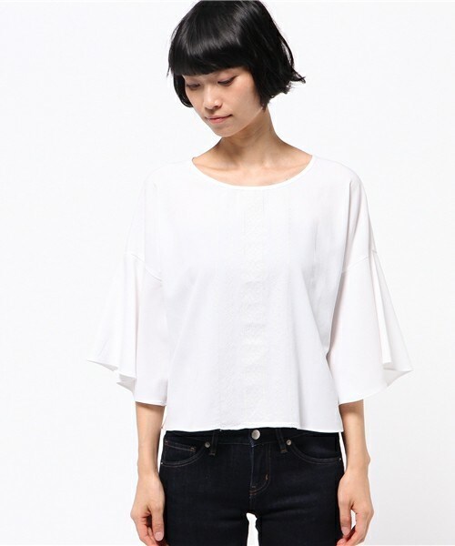 archives（アルシーヴ）の「ライン刺繍フレアスリーブﾌﾞﾗｳｽ（シャツ/ブラウス・レディース・オフホワイト/ネイビー/ピンク・MEDIUM）」の4枚目の写真