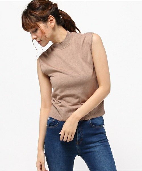 archives（アルシーヴ）の「【店舗限定商品】ハイネックノースリ（ニット/セーター・レディース・ブラック/グレー/モカ/ワイン・MEDIUM）」の3枚目の写真