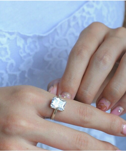 Dieu -by les desseins de DIEU-（デュー）の「デュー 27 オクタゴン プリンセス カット キュービックジルコニア ジュエル リング（リング・レディース・シルバー・7号〜13号）」の2枚目の写真