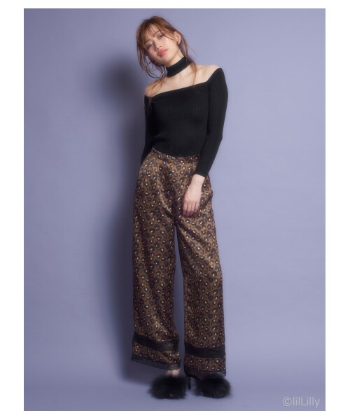 lilLilly（リルリリー）の「チョーカーネックリブニット（トップス・レディース・BEIGE/BLUE/GRAY/BLACK・FREE）」の5枚目の写真