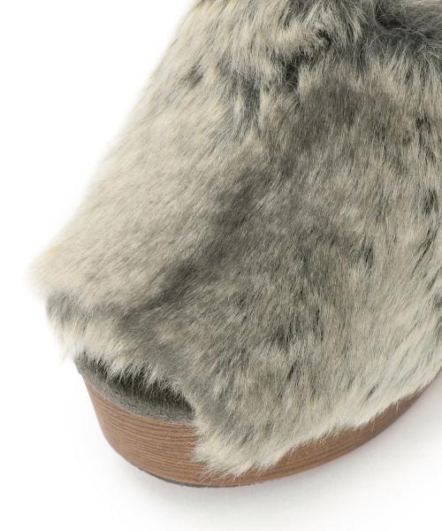 RAY CASSIN（レイカズン）の「ファー付きサボサンダル（シューズ・レディース・ブラック/グレー/クリーム・M/L）」の6枚目の写真