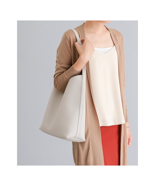 RODE SKO(ロデスコ)の「SARI IC対応シングルショルダー(バッグ・レディース・NAVY/OFF WHITE/BLACK/CAMEL・-)」の5枚目の写真