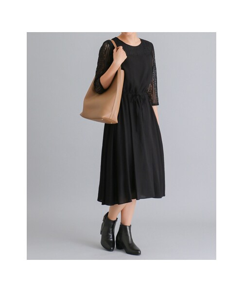 RODE SKO(ロデスコ)の「SARI IC対応シングルショルダー(バッグ・レディース・NAVY/OFF WHITE/BLACK/CAMEL・-)」の10枚目の写真