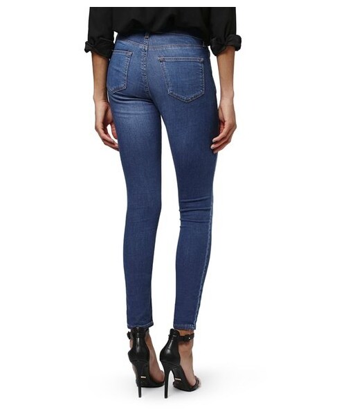 TOPSHOP（トップショップ）の「Topshop 'Leigh' Ankle Skinny Jeans（デニムパンツ・レディース・Blue・Regular 25 x 30/Regular 25 x 32/Regular 26 x 30/Regular 26 x 32/Regular 28 x 30/Regular 28 x 32/Regular 30 x 30/Regular 30 x 32/Regular 32 x 30/Regular 32 x 32/Regular 34 x 30/Regular 34 x 32）」の5枚目の写真