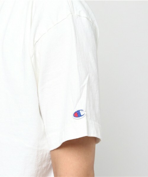 Champion(チャンピオン)の「T1011 US T SHIRT C5-P301(Tシャツ/カットソー・メンズ・ホワイト/ブラック/グレー/ブルー/ネイビー・SMALL/LARGE/X-LARGE/MEDIUM)」の9枚目の写真
