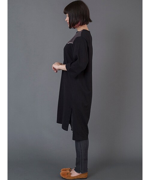 w closet(ダブルクローゼット)の「【A/W】ウエスタン風刺繍入りワンピース(ワンピース/ドレス・レディース・ボルドー/ブラック・FREE)」の4枚目の写真
