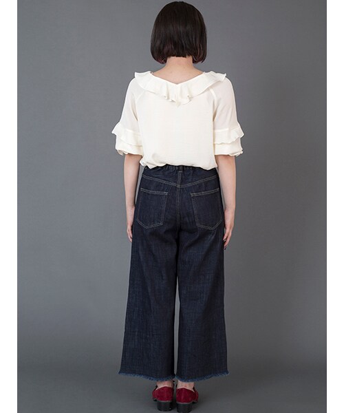 w closet(ダブルクローゼット)の「【A/W】デニム裾加工ワイドパンツ(パンツ・レディース・ブルー/ネイビー・FREE)」の5枚目の写真