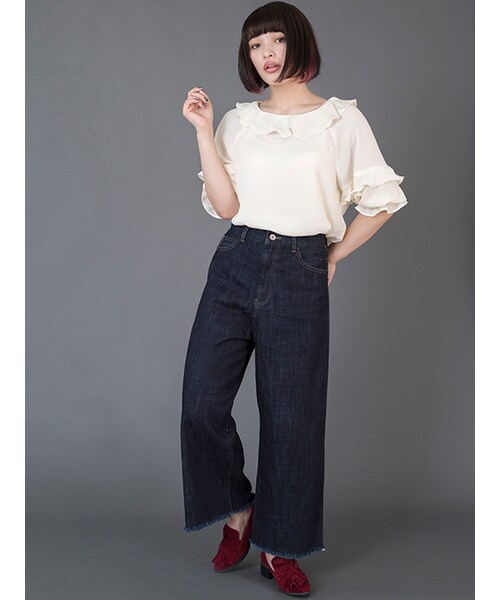 w closet(ダブルクローゼット)の「【A/W】デニム裾加工ワイドパンツ(パンツ・レディース・ブルー/ネイビー・FREE)」の12枚目の写真