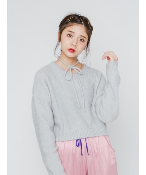 merry jenny（メリージェニー）の「ふわりチョーカーニット（トップス・レディース・オフホワイト/ブラック/ピンク/ミントグリーン・F）」の5枚目の写真