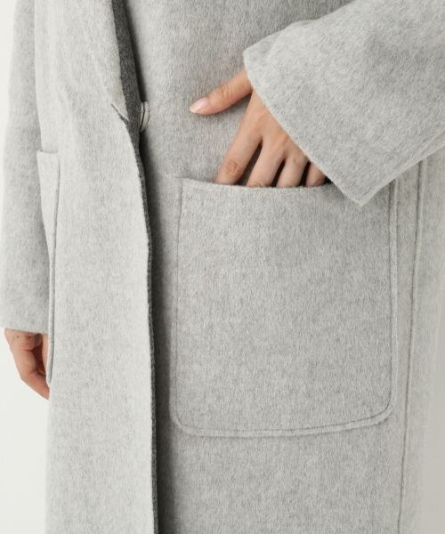 A part by（アパートバイ）の「WP/Wフェイスロングチェスター（ジャケット/アウター・ライトグレー×グレー/グレー×ネイビー・F）」の12枚目の写真