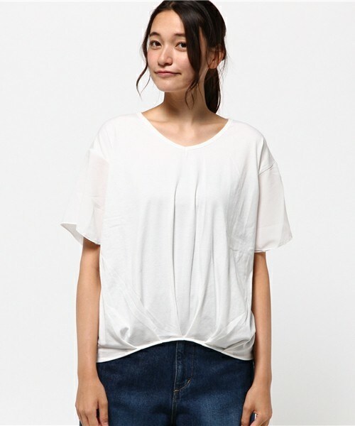 INTERPLANET(インタープラネット)の「異素材タックドレープP/O(Tシャツ/カットソー・レディース・オフホワイト/ブラック/ピンクベージュ・FREE)」の4枚目の写真