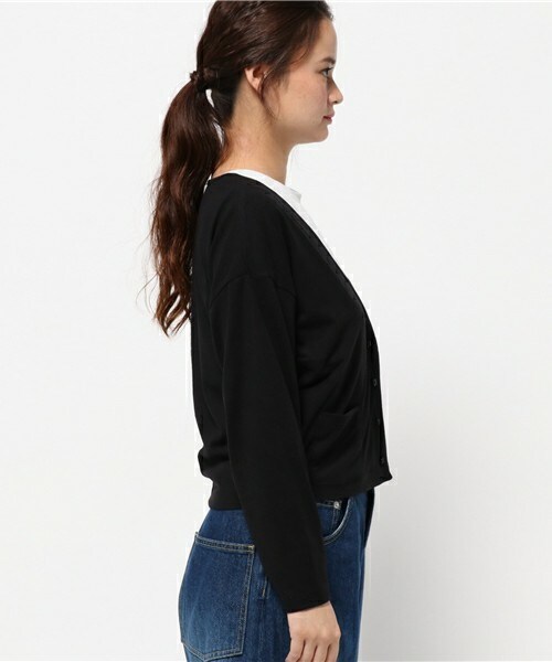 INTERPLANET（インタープラネット）の「Vネックドルマンカーディガン（カーディガン/ボレロ・レディース・ブラック/ブラウン・FREE）」の4枚目の写真