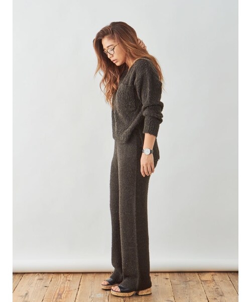 FLOVE(フローブ)の「ブークレニットパンツ(パンツ・レディース・ベージュ/カーキ/キャメル・F)」の5枚目の写真