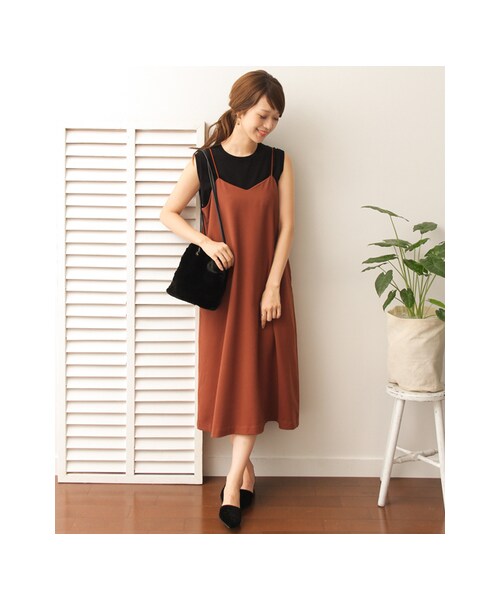 URBAN RESEARCH DOORS(アーバンリサーチドアーズ)の「キャミソールワンピース(ワンピース/ドレス・レディース・TERRACOTTA/NAVY・one)」の3枚目の写真