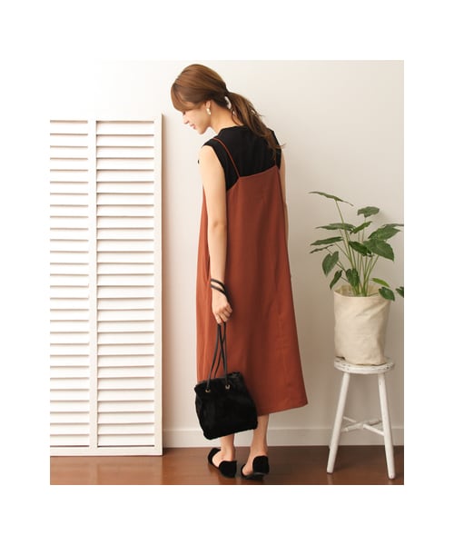 URBAN RESEARCH DOORS(アーバンリサーチドアーズ)の「キャミソールワンピース(ワンピース/ドレス・レディース・TERRACOTTA/NAVY・one)」の4枚目の写真
